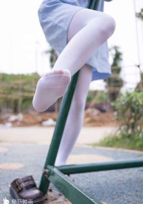善良的女秘书的_4K在线播放