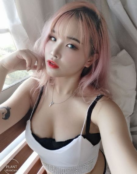 怪诞小镇_BD在线手机播放