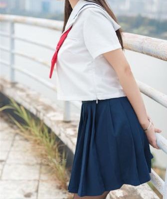 艳满柱天村_正片免费观看
